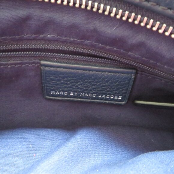 Marc by MARC JACOBS Classic Q Percy Small Dark Navy Leather Crossbody Bag, EUC - Picture 9 of 14